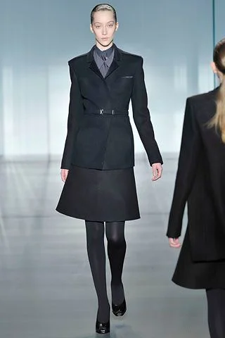 Look 10